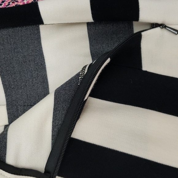 FUN black and cream striped skirt from Banana Republic size 12. - Picture 4 of 4